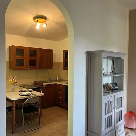 Casa Redland Terrarossa (Liguria)