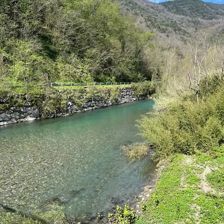 Casa Redland Terrarossa (Liguria)